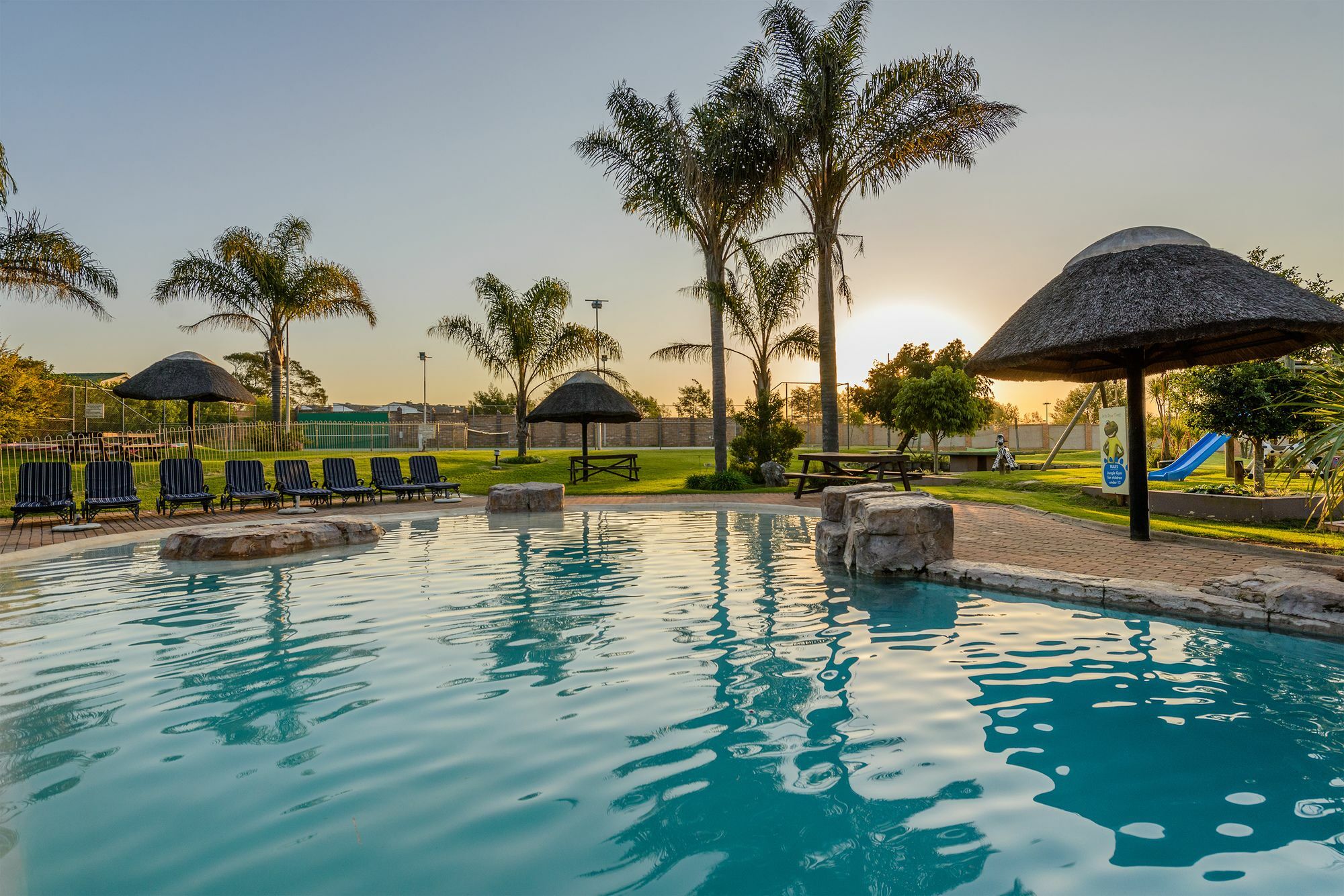 Formosa Bay Hotell Plettenberg Bay Exteriör bild